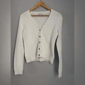 Liz Claiborne White Button-Up cardigan size M